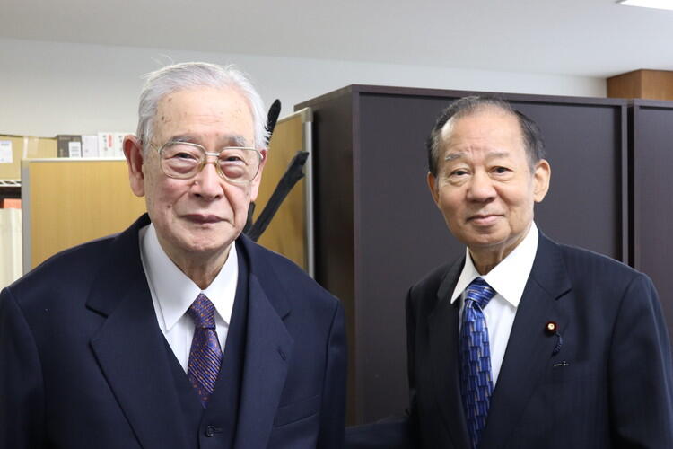 二階氏と著者